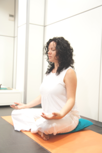 image60 Sukhasana o Postura Fácil de yoga